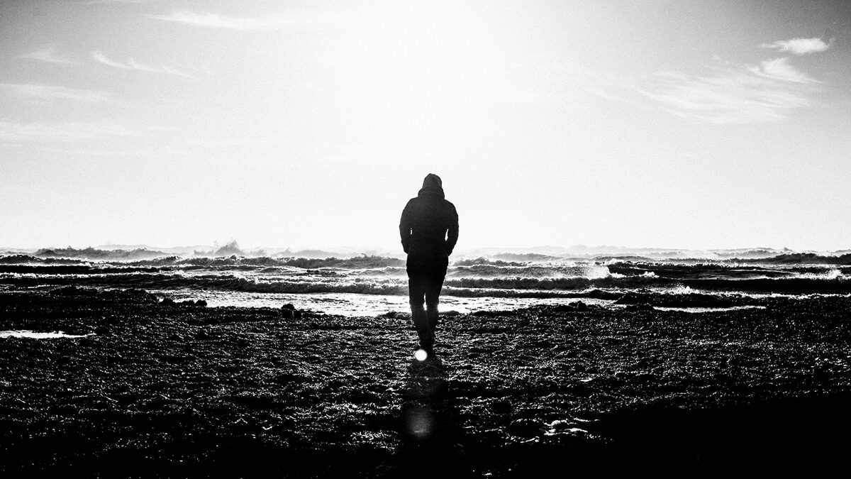 Alone_Beach_100918.jpg